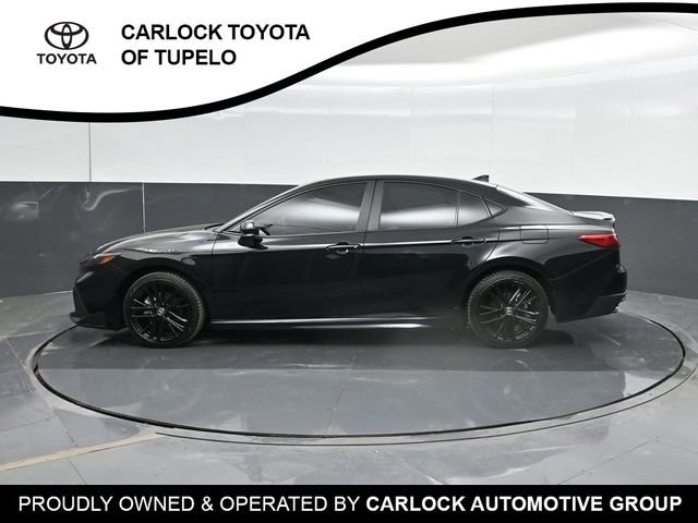 Used 2025 Toyota Camry SE w/ Convenience Package FWD image 9