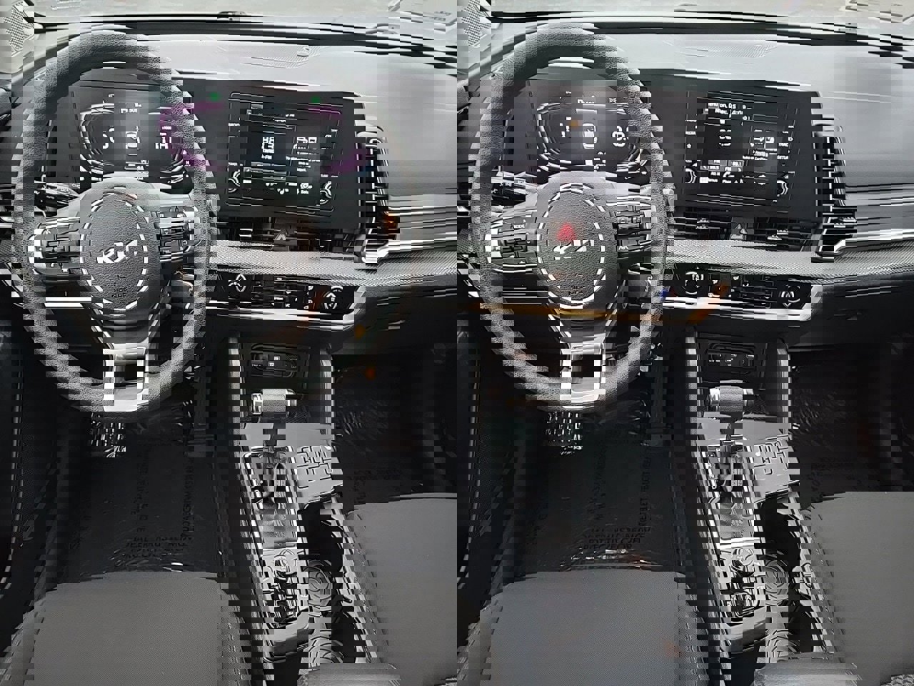 Used 2024 Kia Sportage LX image 28