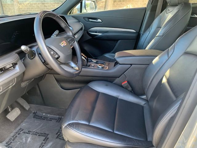 Used 2024 Cadillac XT4 Premium Luxury image 12
