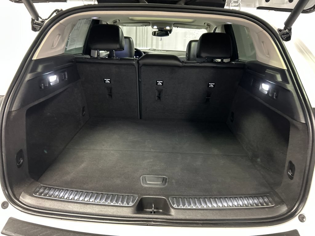 Used 2021 Buick Envision Essence AWD/4WD image 25