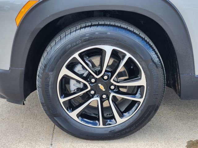 Used 2024 Chevrolet TrailBlazer LT w/ LT Cold Weather Package FWD image 18