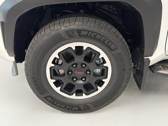 New 2026 Toyota 4Runner TRD Off-Road AWD/4WD image 24