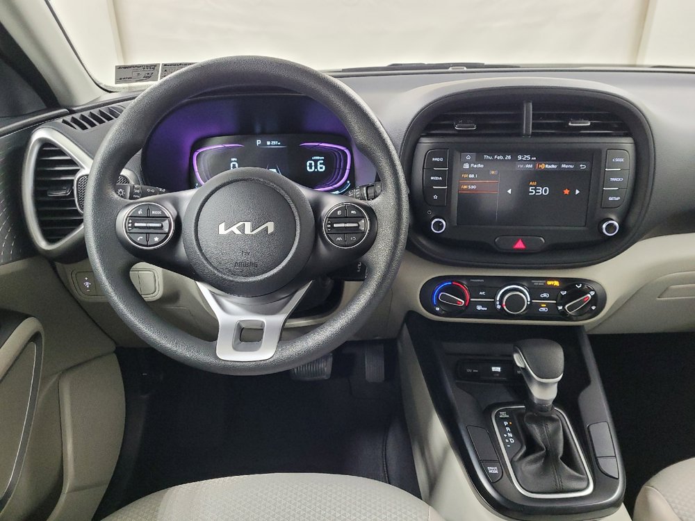 Used 2025 Kia Soul S FWD image 22