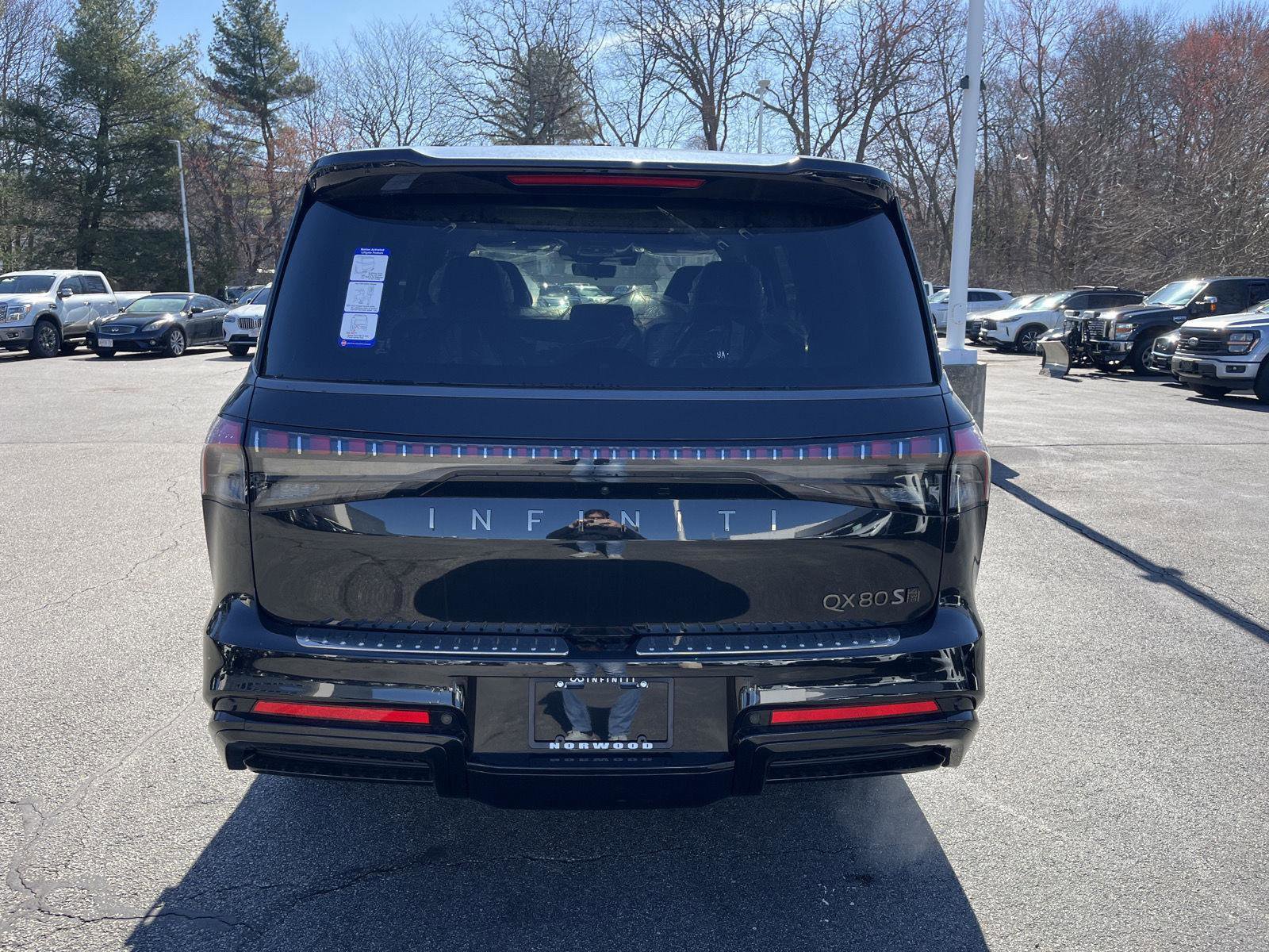 New 2026 INFINITI QX80 4WD w/ Sport Exterior Package image 4