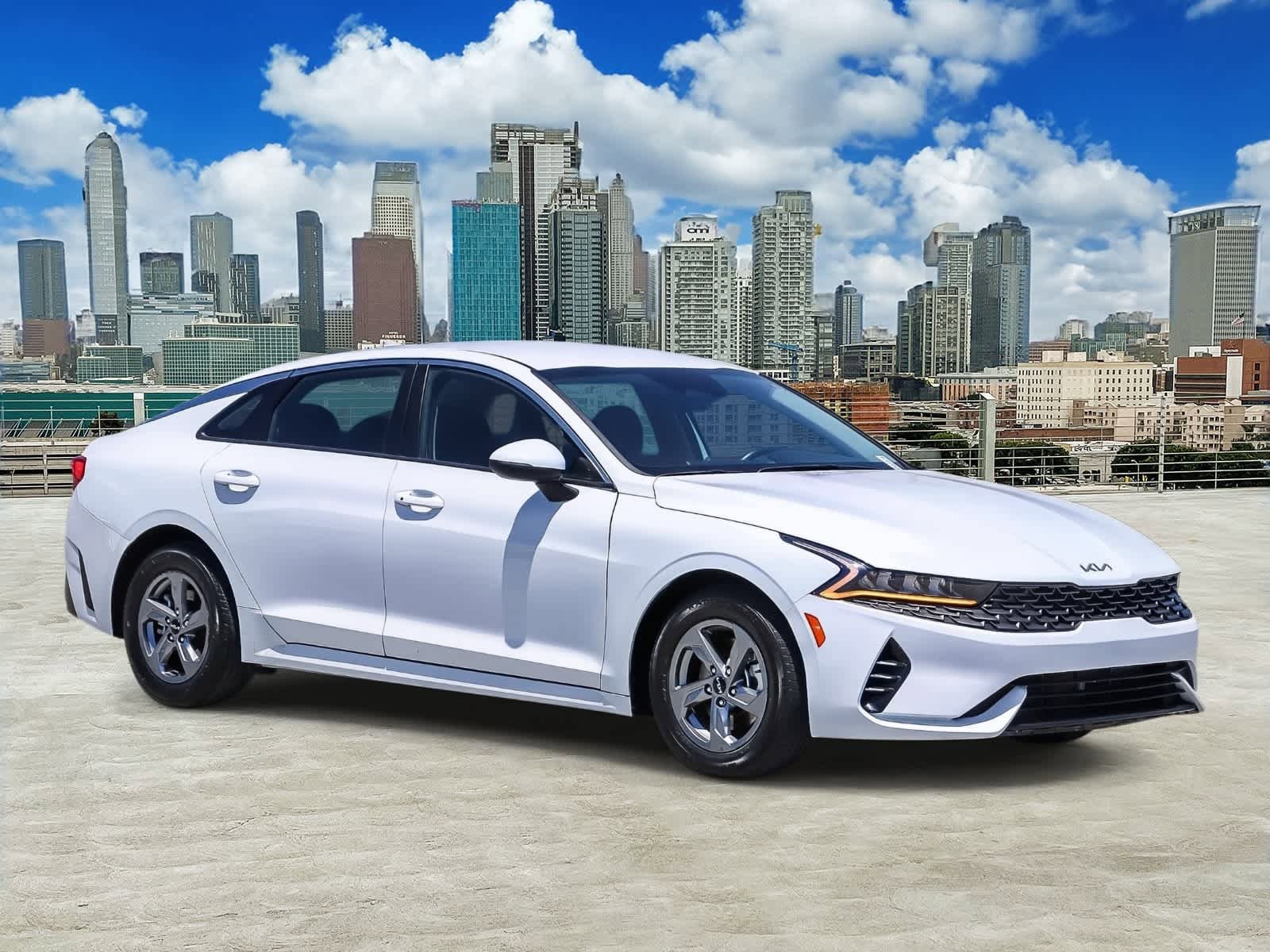 Used 2023 Kia K5 LXS FWD image 3
