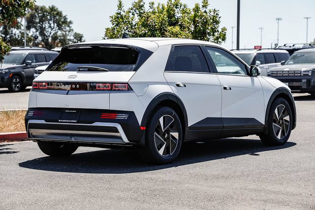 New 2026 Hyundai Ioniq 5 SEL RWD image 5