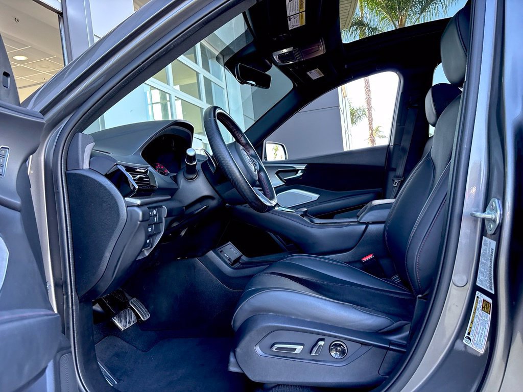 Used 2023 Acura RDX w/ Advance Package FWD image 28