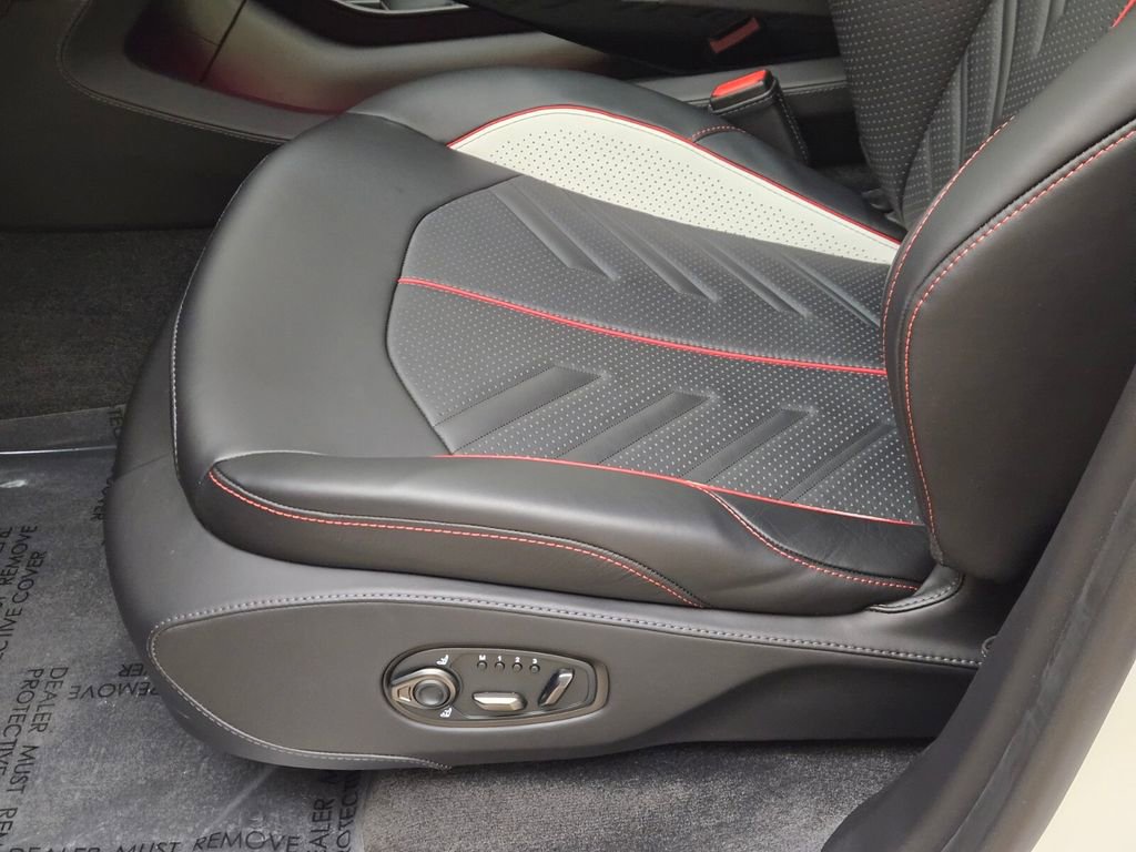 New 2026 Aston Martin DBX S image 33