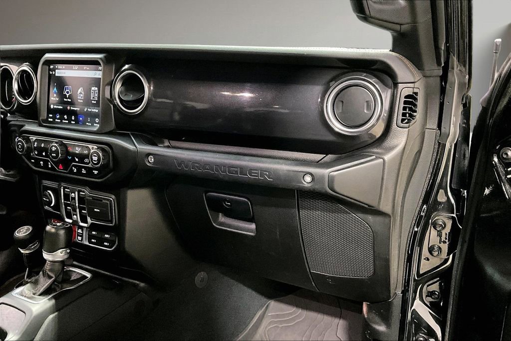 Used 2022 Jeep Wrangler Unlimited Rubicon image 26