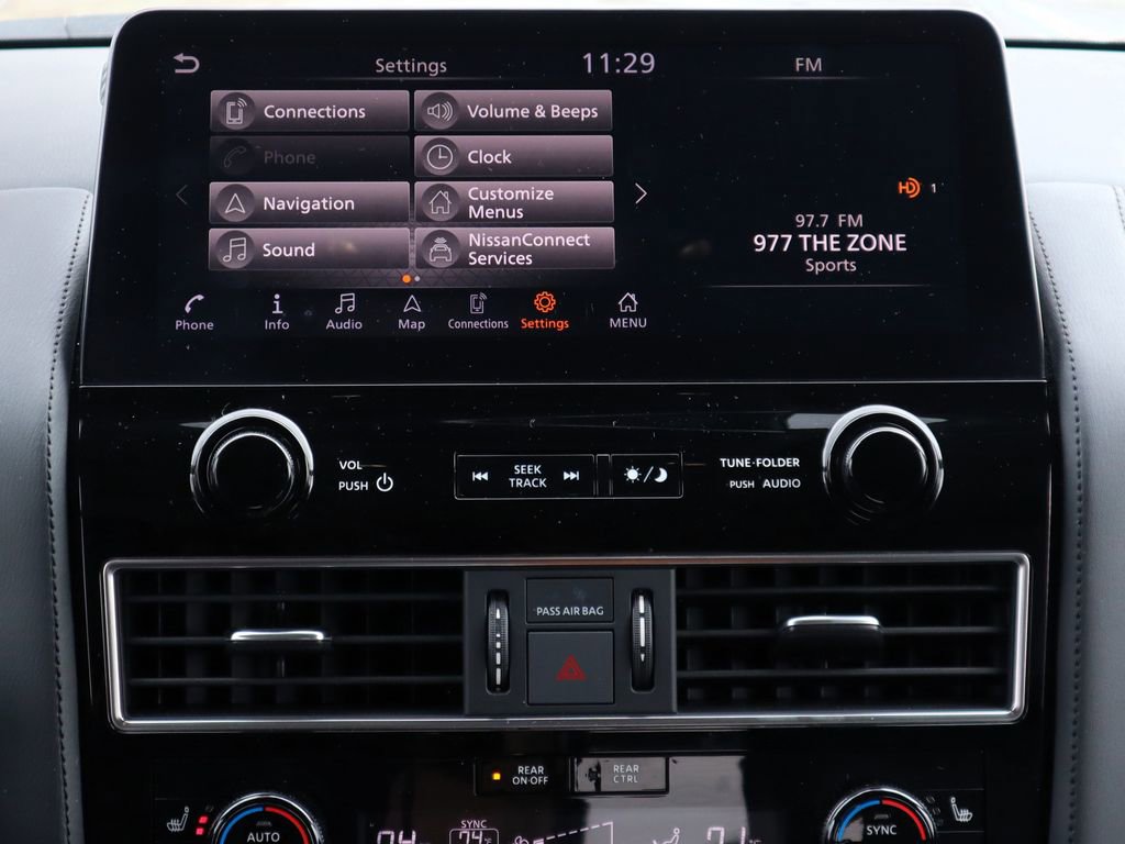 Used 2024 Nissan Armada SL image 16