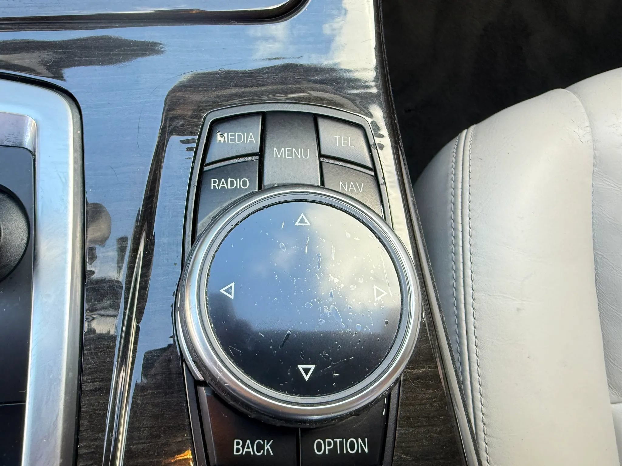 Used 2014 BMW 535i xDrive Sedan AWD/4WD image 38
