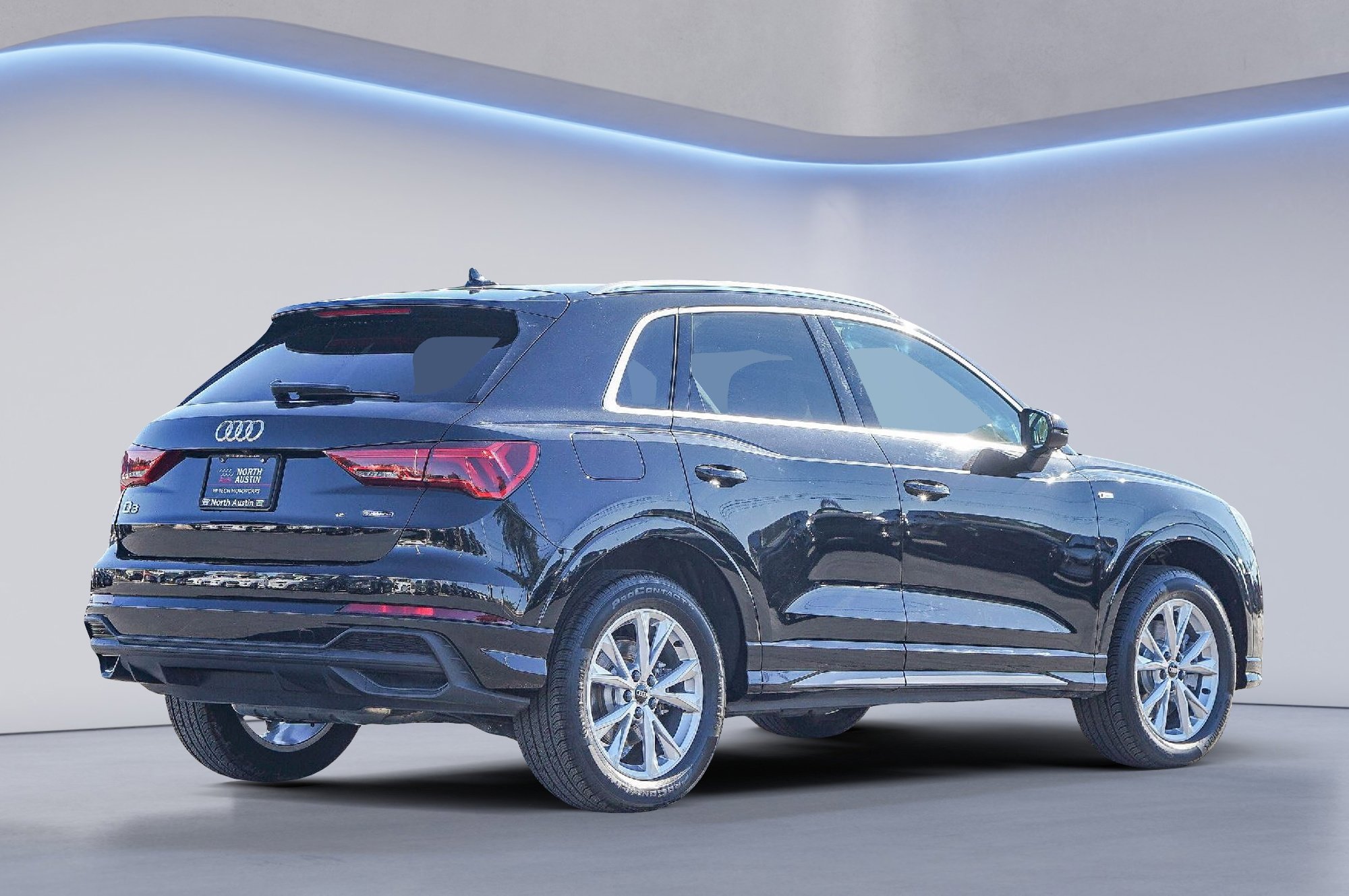 Certified 2025 Audi Q3 2.0T Premium Plus w/ Premium Plus Package image 4