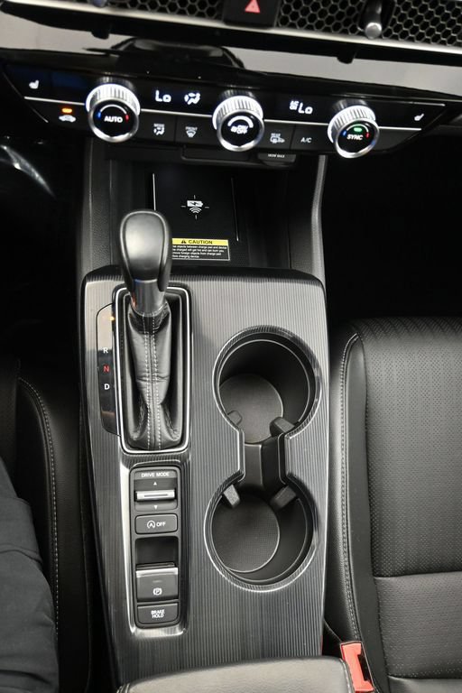 Used 2022 Honda Civic Touring image 15