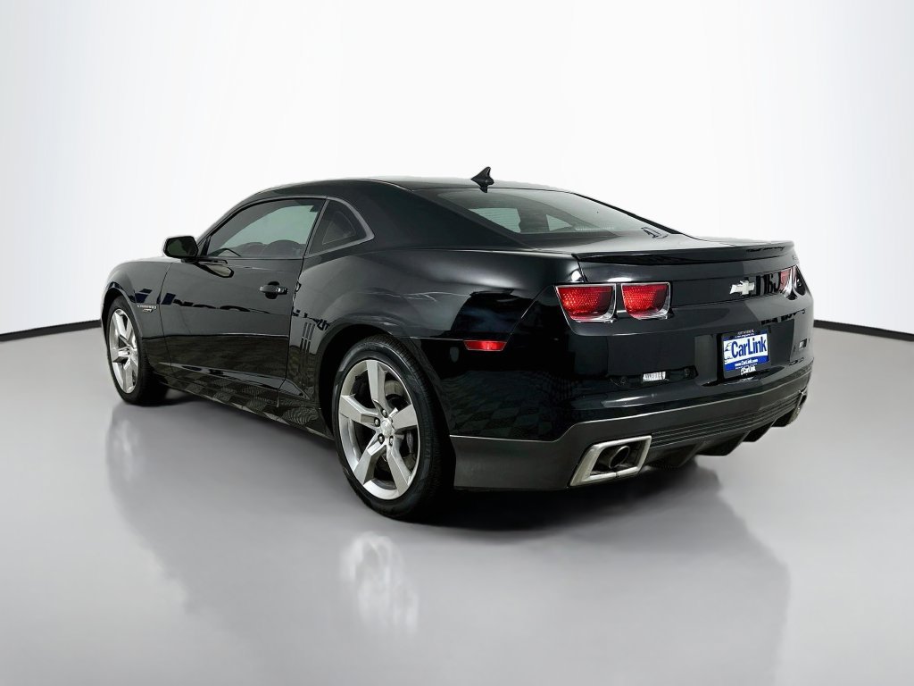 Used 2010 Chevrolet Camaro SS w/ RS Package RWD image 5