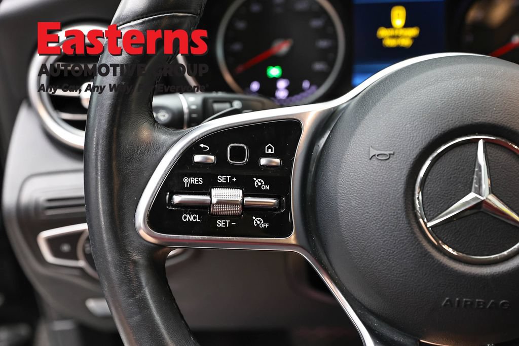 Used 2021 Mercedes-Benz GLC 300 4MATIC w/ Multimedia Package image 15