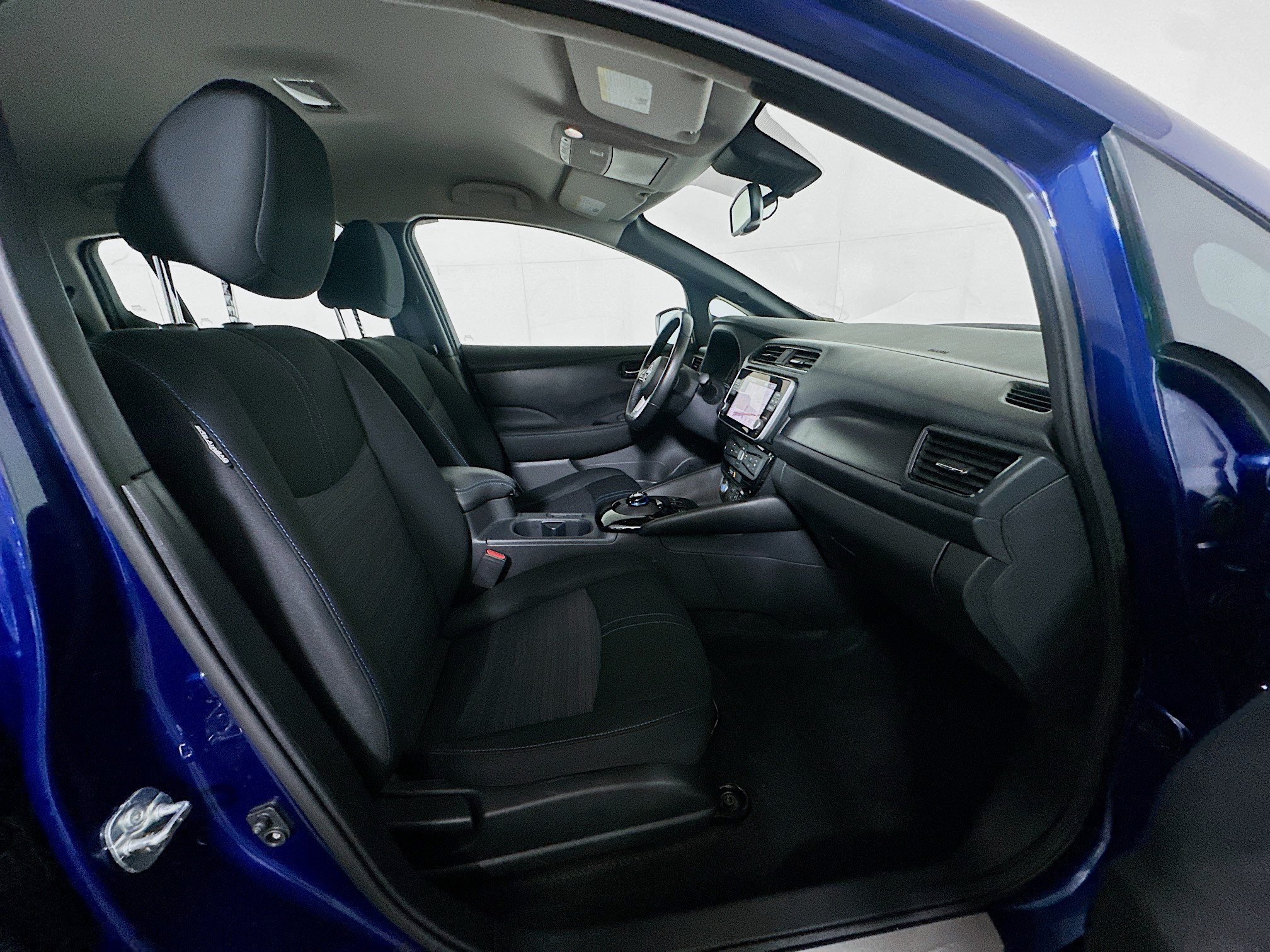 Used 2025 Nissan Leaf SV Plus FWD image 30
