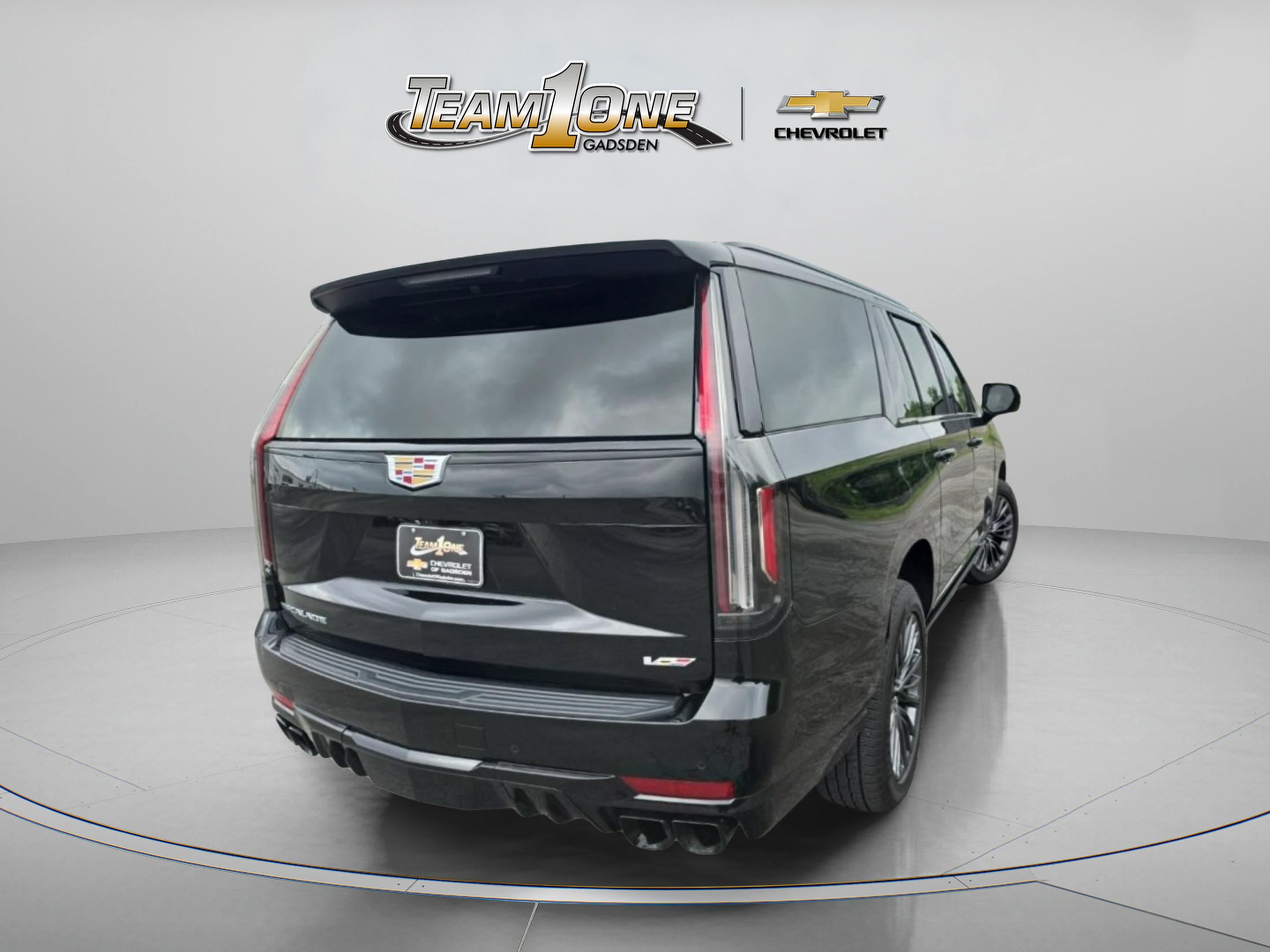 Used 2023 Cadillac Escalade ESV V AWD/4WD image 8