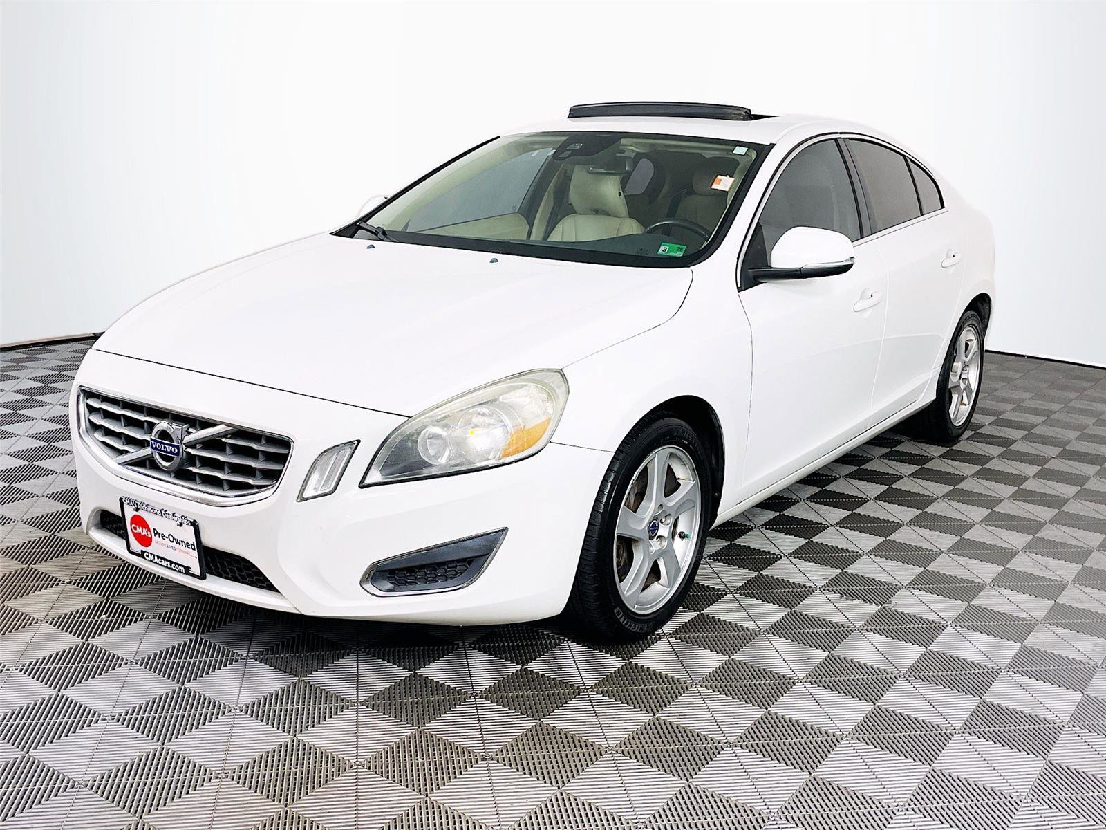 Used 2012 Volvo S60 T5 image 3