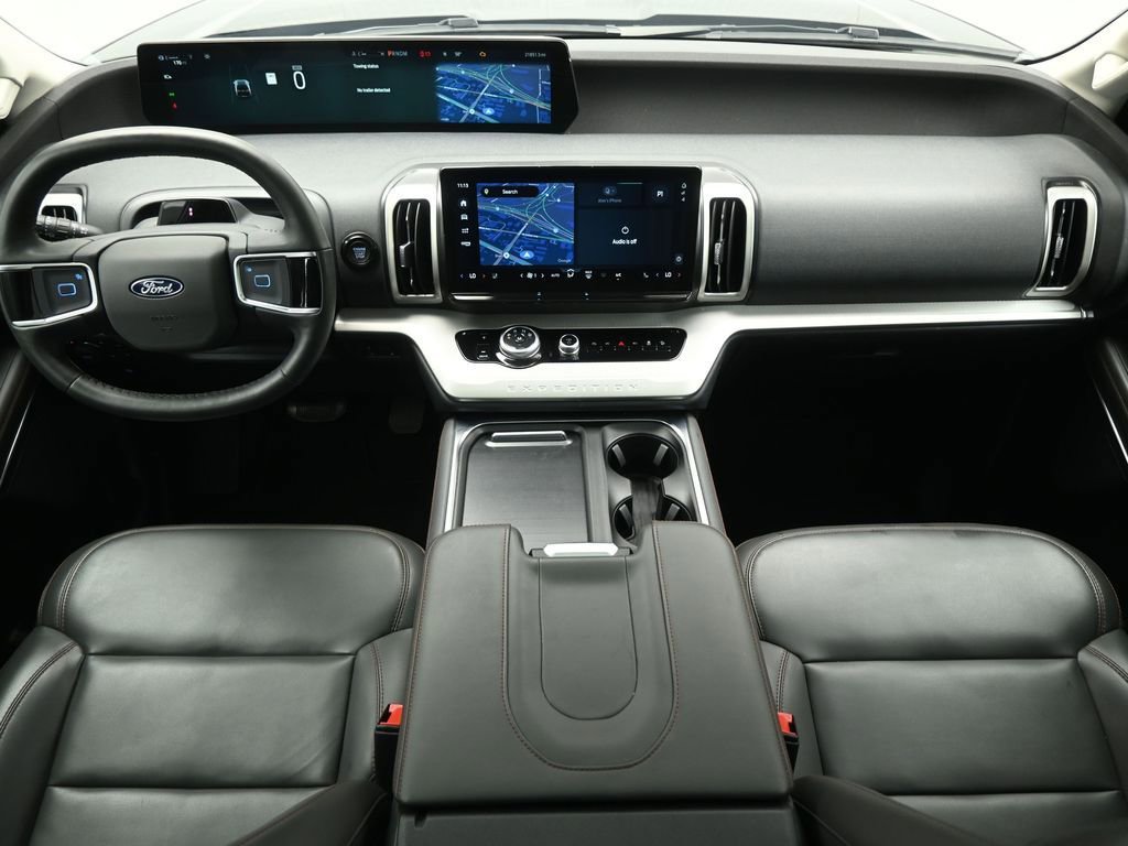 Certified 2025 Ford Expedition Active AWD/4WD image 23