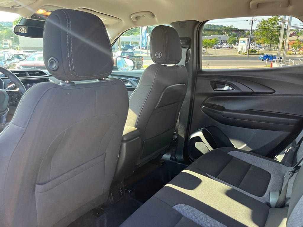 Used 2023 Chevrolet TrailBlazer LT w/ Convenience Package AWD/4WD image 27