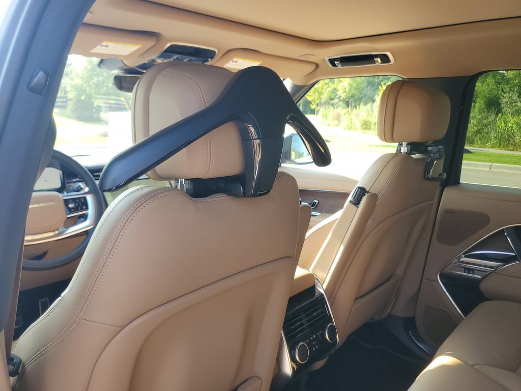 New 2026 Land Rover Range Rover SE AWD/4WD image 25