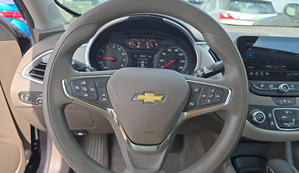 Used 2023 Chevrolet Malibu LS w/ Driver Confidence Package FWD image 12