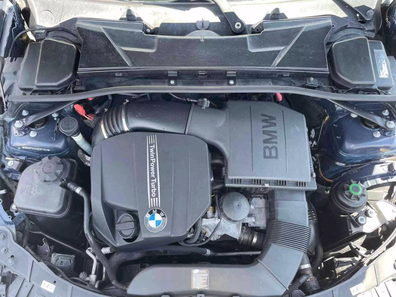 Used 2011 BMW 335i xDrive Coupe image 20