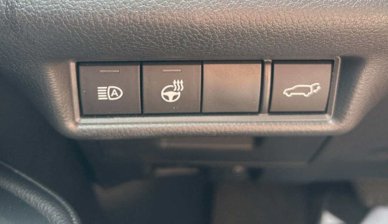 Used 2024 Toyota Grand Highlander AWD image 22