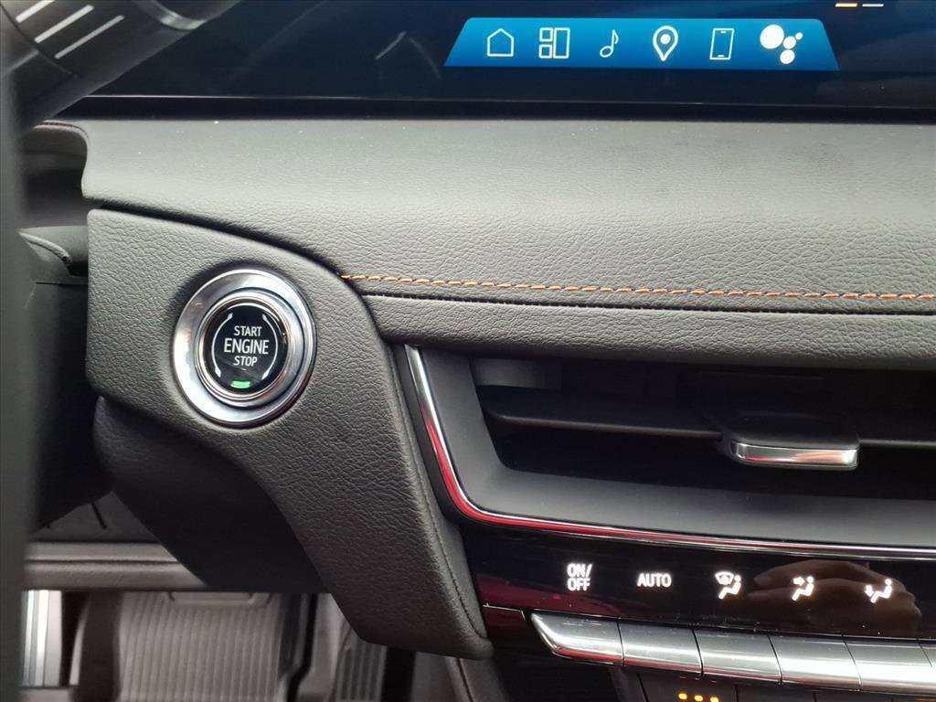 New 2026 Cadillac CT5 Sport w/ LPO, ONYX Package image 15