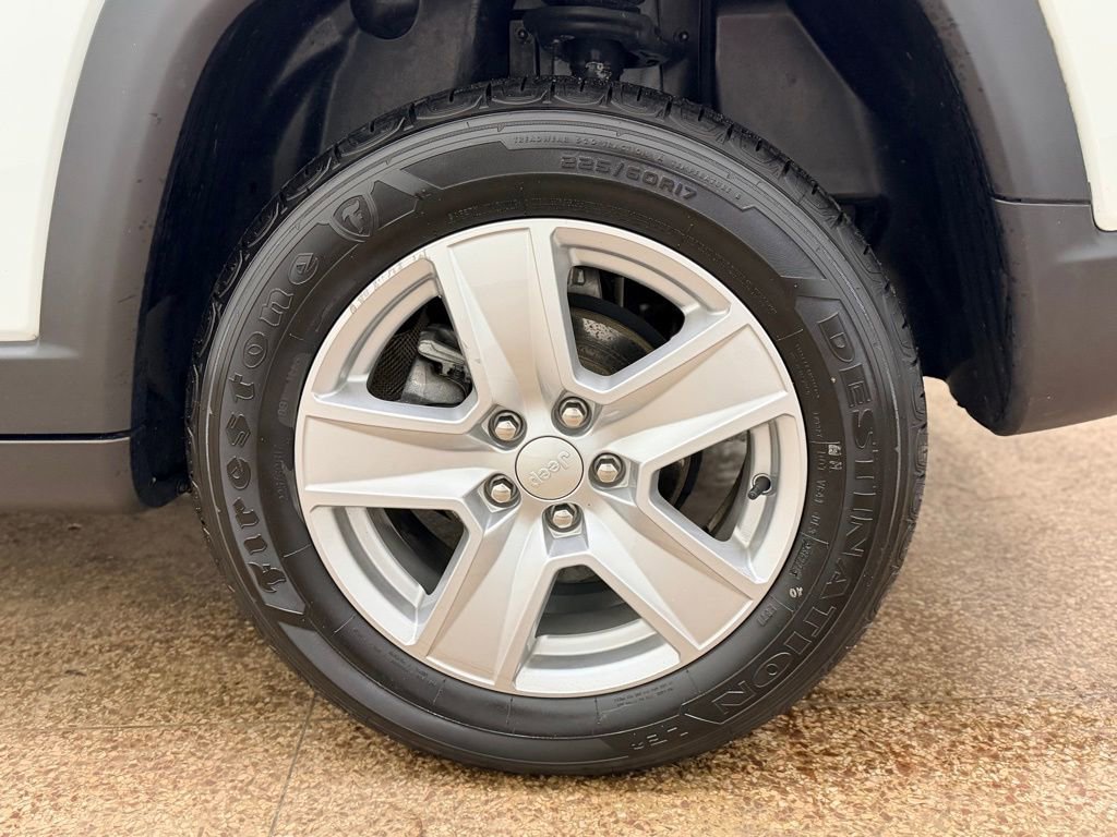 Used 2022 Jeep Compass Latitude w/ Convenience Group image 25