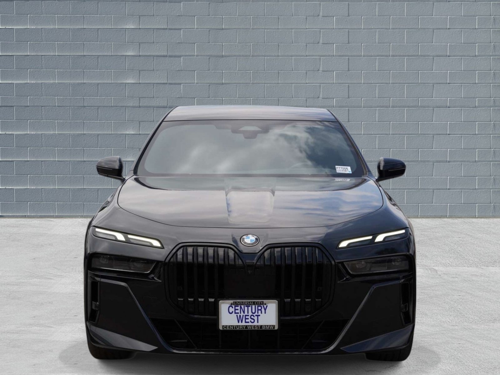 Certified 2023 BMW 740i w/ Parking Assistance Package RWD image 2