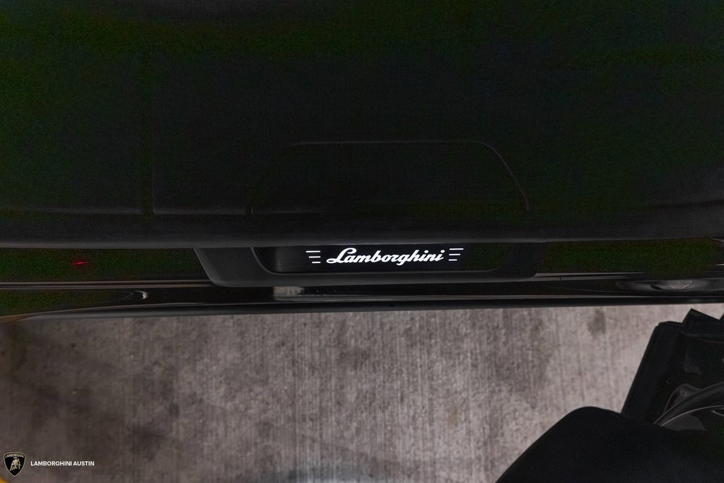 Used 2024 Lamborghini Urus S image 44
