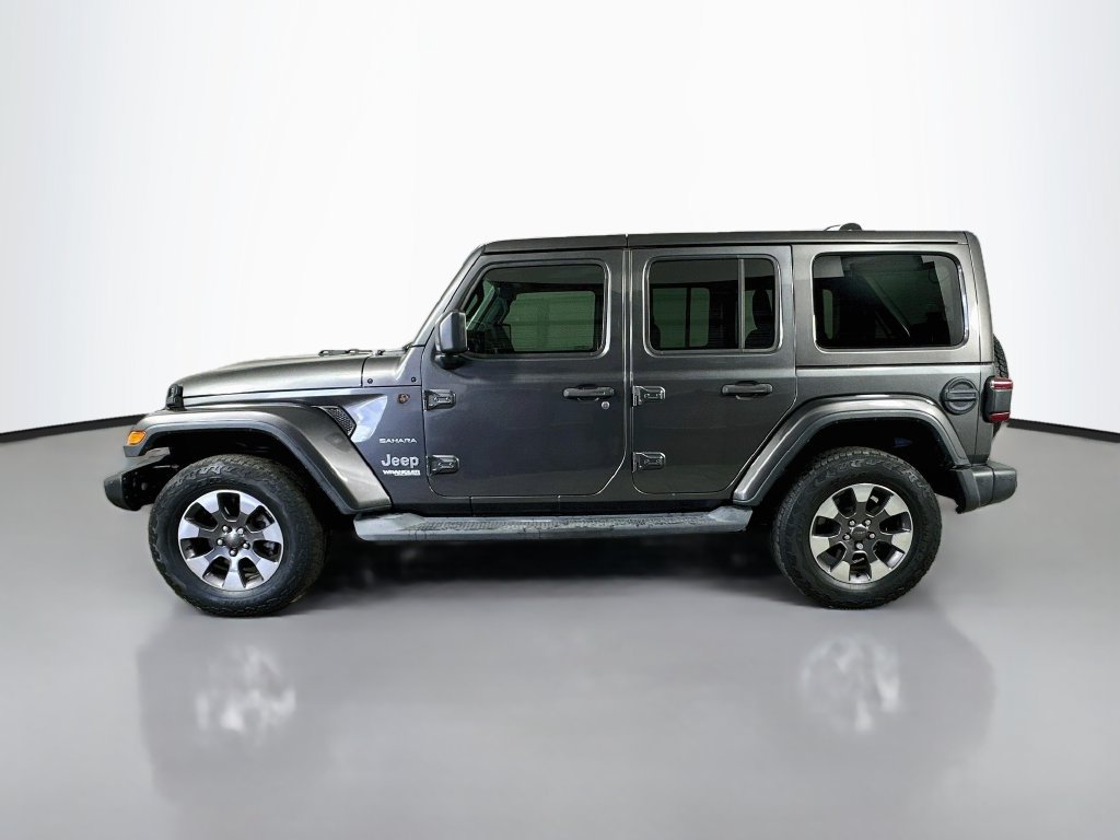 Used 2018 Jeep Wrangler Unlimited Sahara AWD/4WD image 4