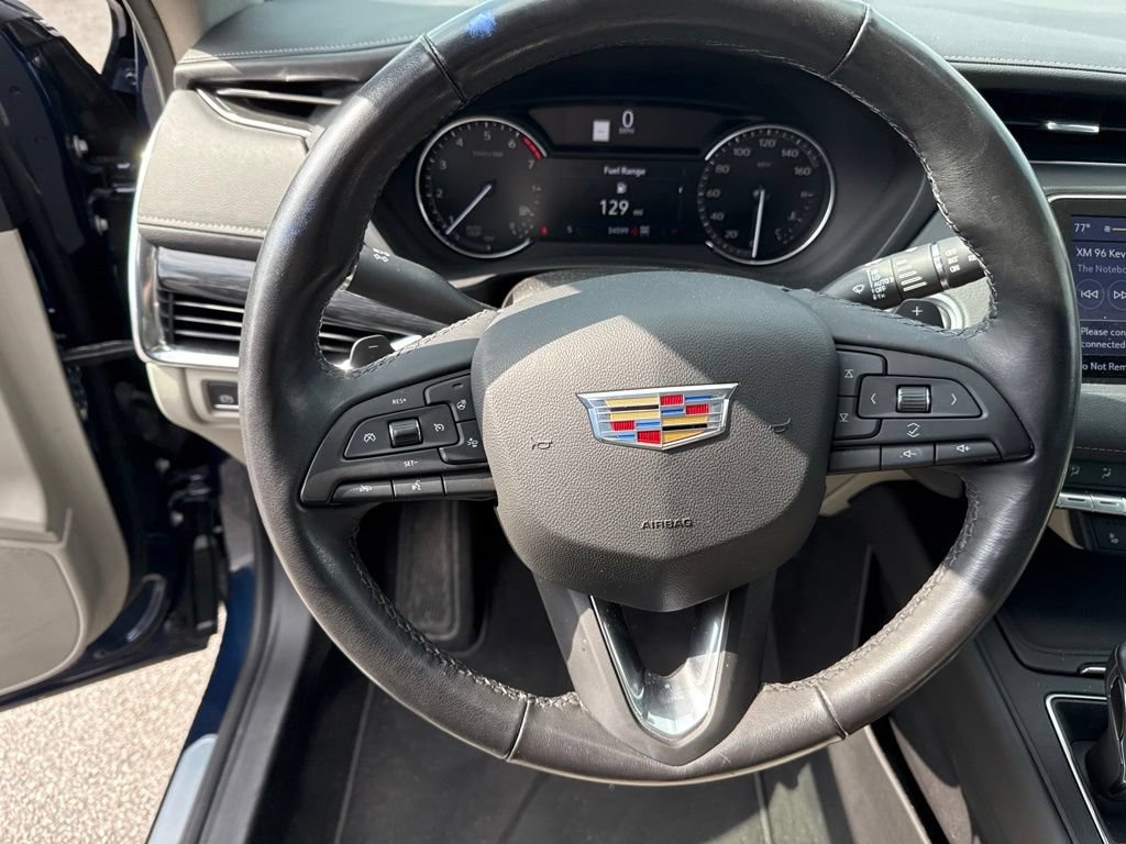 Used 2019 Cadillac XT4 Premium Luxury w/ Cold Weather Package AWD/4WD image 12
