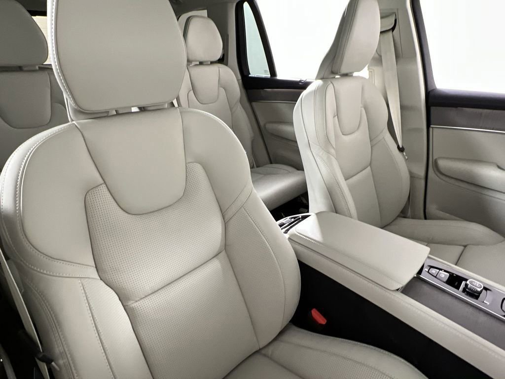 New 2026 Volvo XC90 B6 Ultra w/ Protection Package Premier image 10