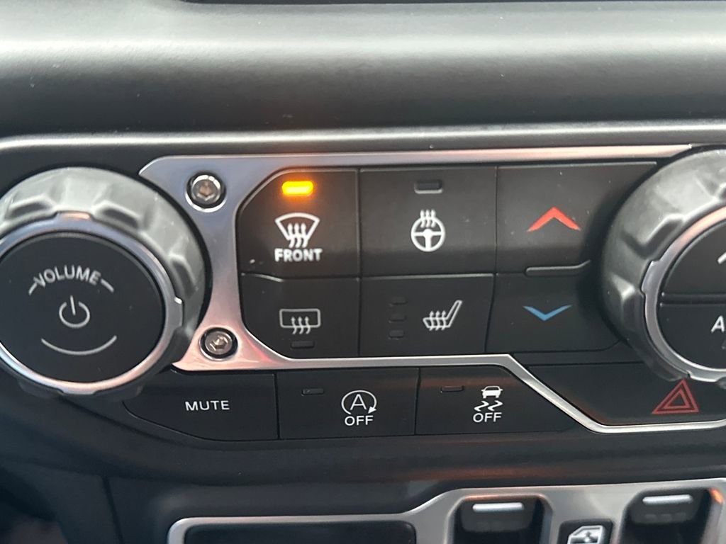 Used 2020 Jeep Gladiator Overland image 29