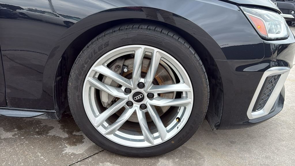 Used 2022 Audi A4 2.0T Premium Plus w/ Premium Plus Package image 33