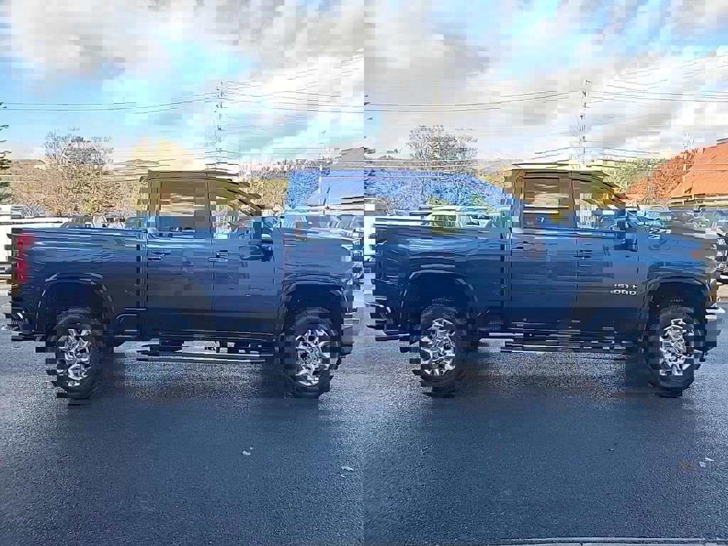 New 2026 Chevrolet Silverado 2500 LT w/ Convenience Package image 4