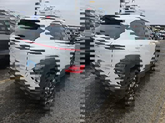 Used 2025 Hyundai Kona SEL image 4