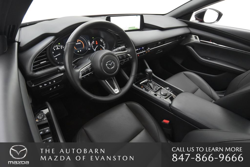 Used 2025 MAZDA MAZDA3 Hatchback w/Premium Plus Pkg image 29