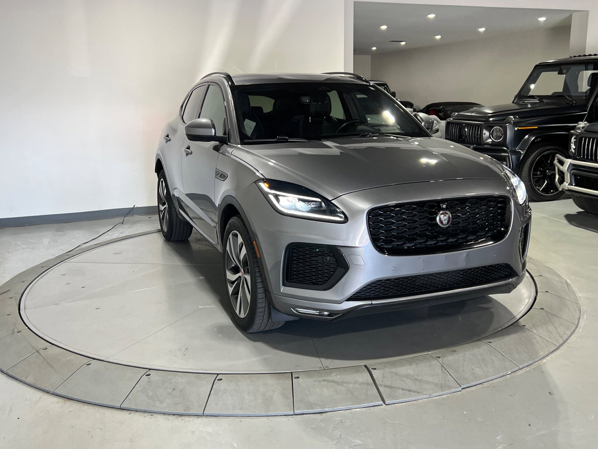 Used 2021 Jaguar E-PACE 300 Sport image 6