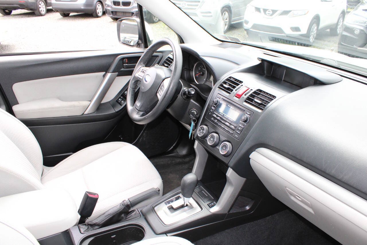 Used 2015 Subaru Forester 2.5i Premium w/ Popular Package #1 AWD/4WD image 12