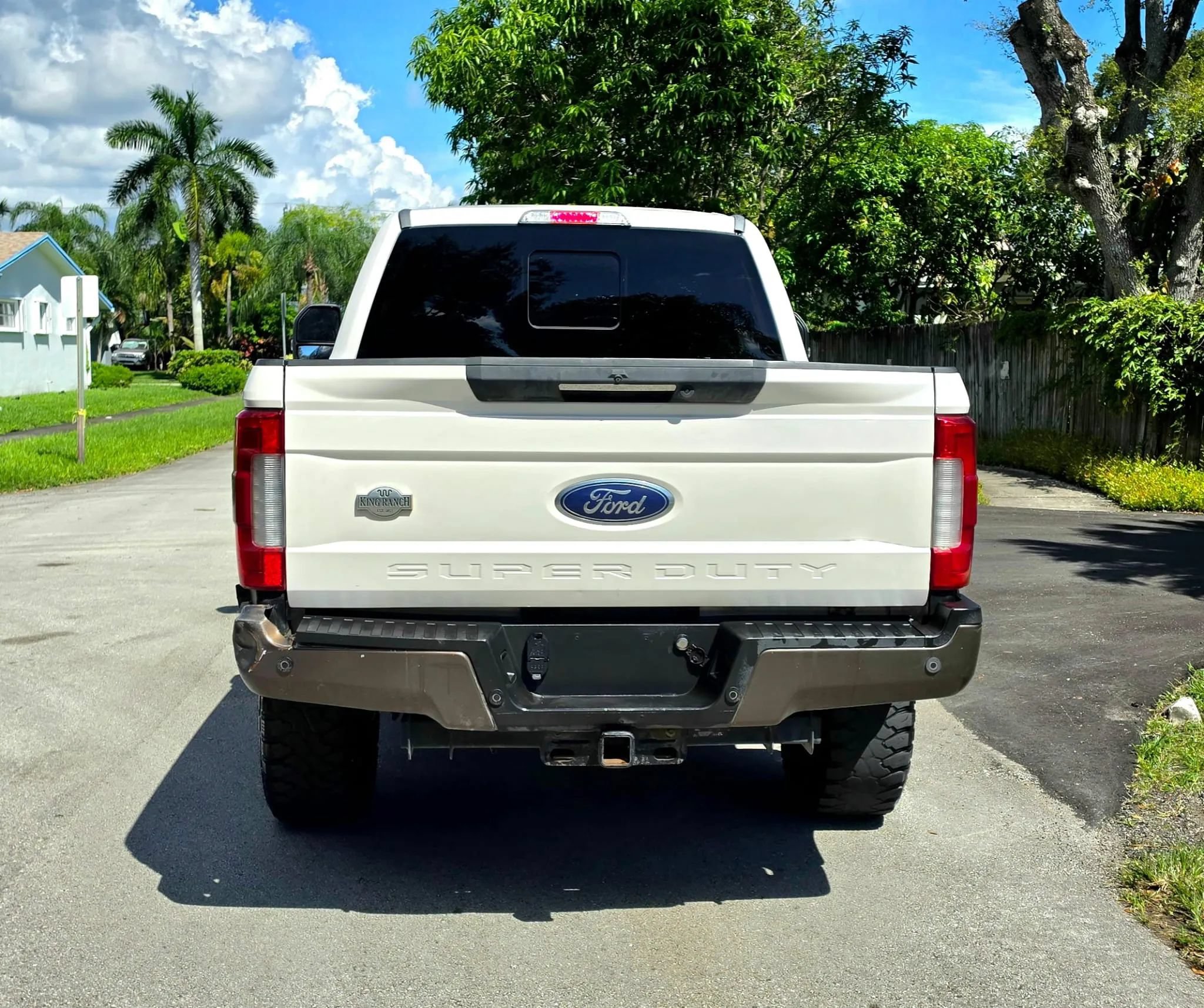 Used 2017 Ford F250 King Ranch w/ King Ranch Ultimate Package AWD/4WD image 11