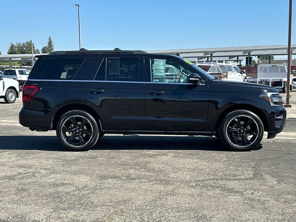 Certified 2024 Ford Expedition Limited RWD image 2