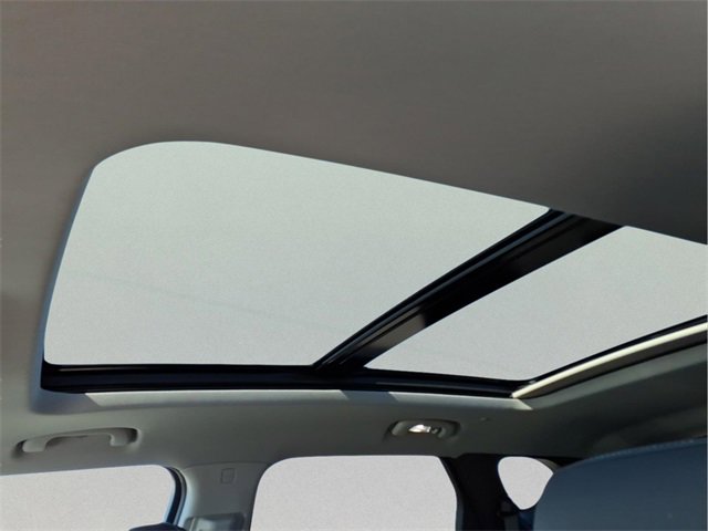 New 2026 Chevrolet Blazer LT w/ Midnight/Sport Edition image 18