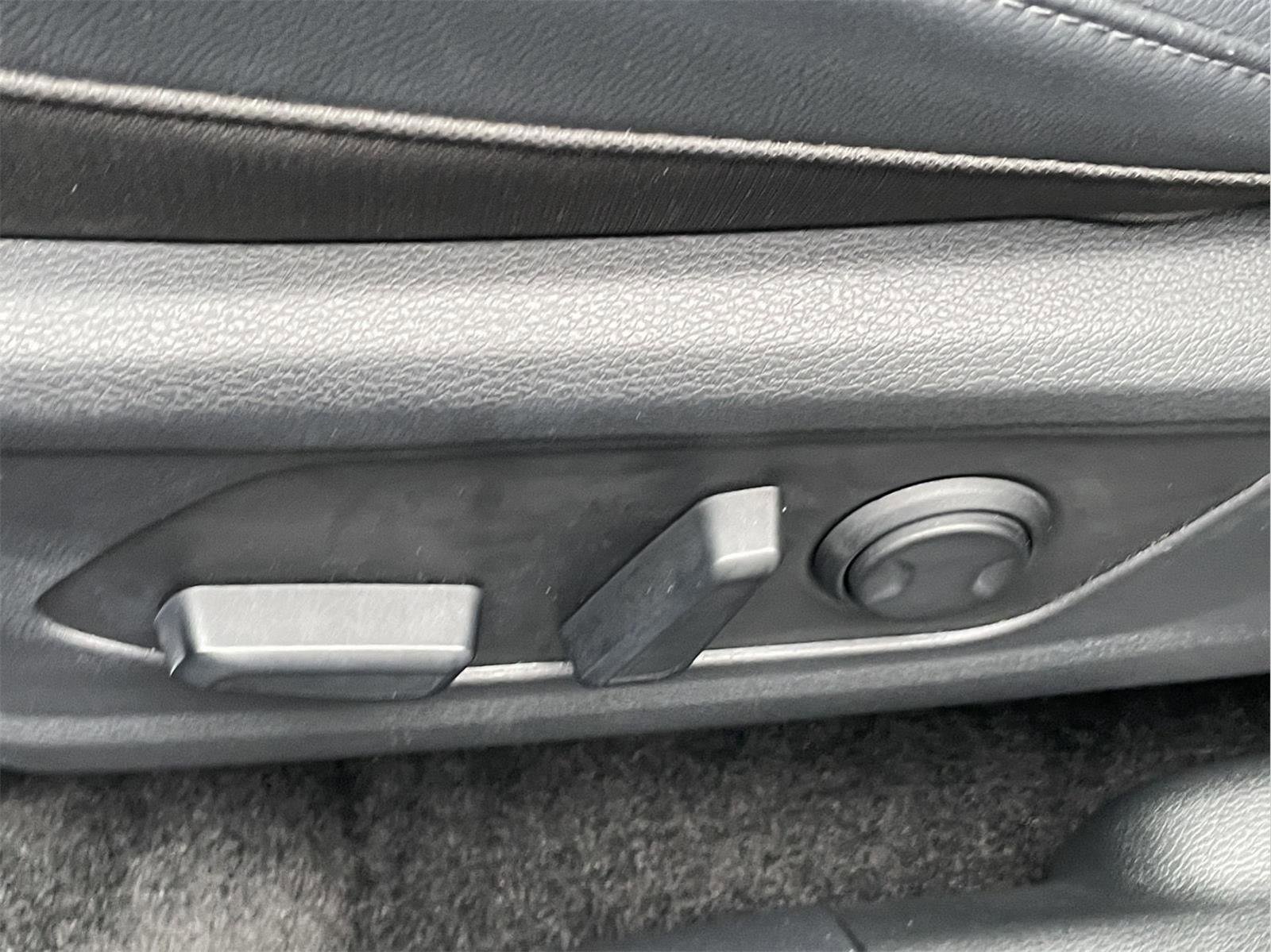 Used 2025 Kia Sportage X-Line AWD/4WD image 21