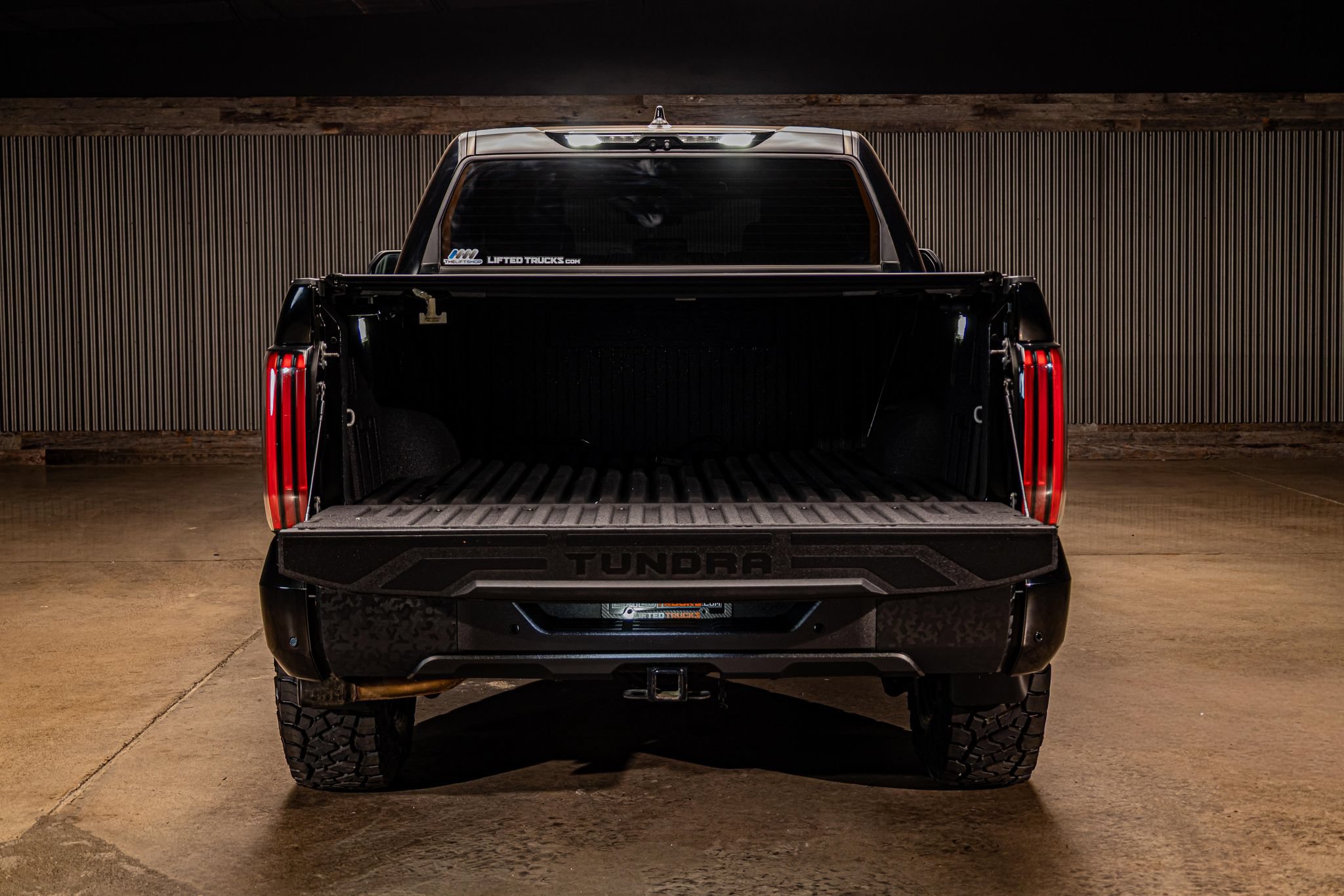 Used 2022 Toyota Tundra TRD Pro AWD/4WD image 9