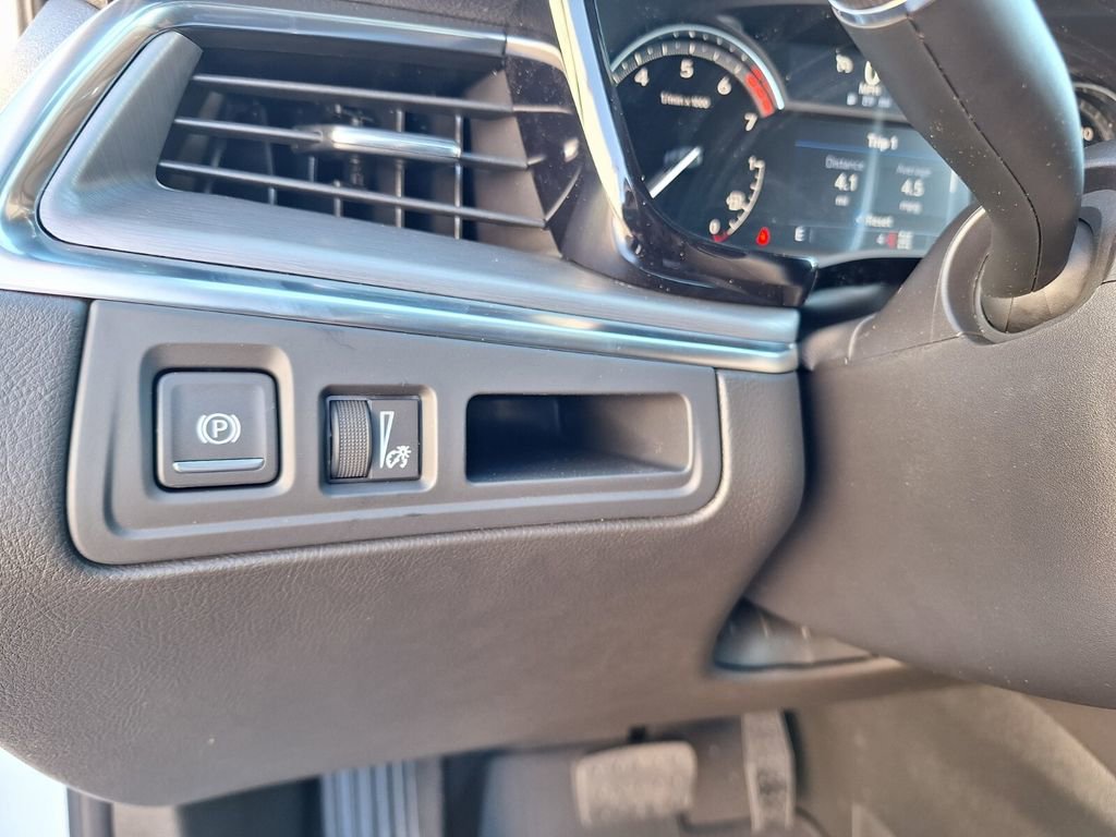 New 2026 Cadillac XT5 Luxury w/ LPO, Floor Liner Package image 20