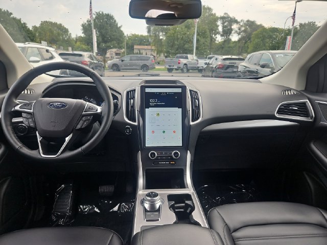 Used 2023 Ford Edge SEL w/ Convenience Package AWD/4WD image 26
