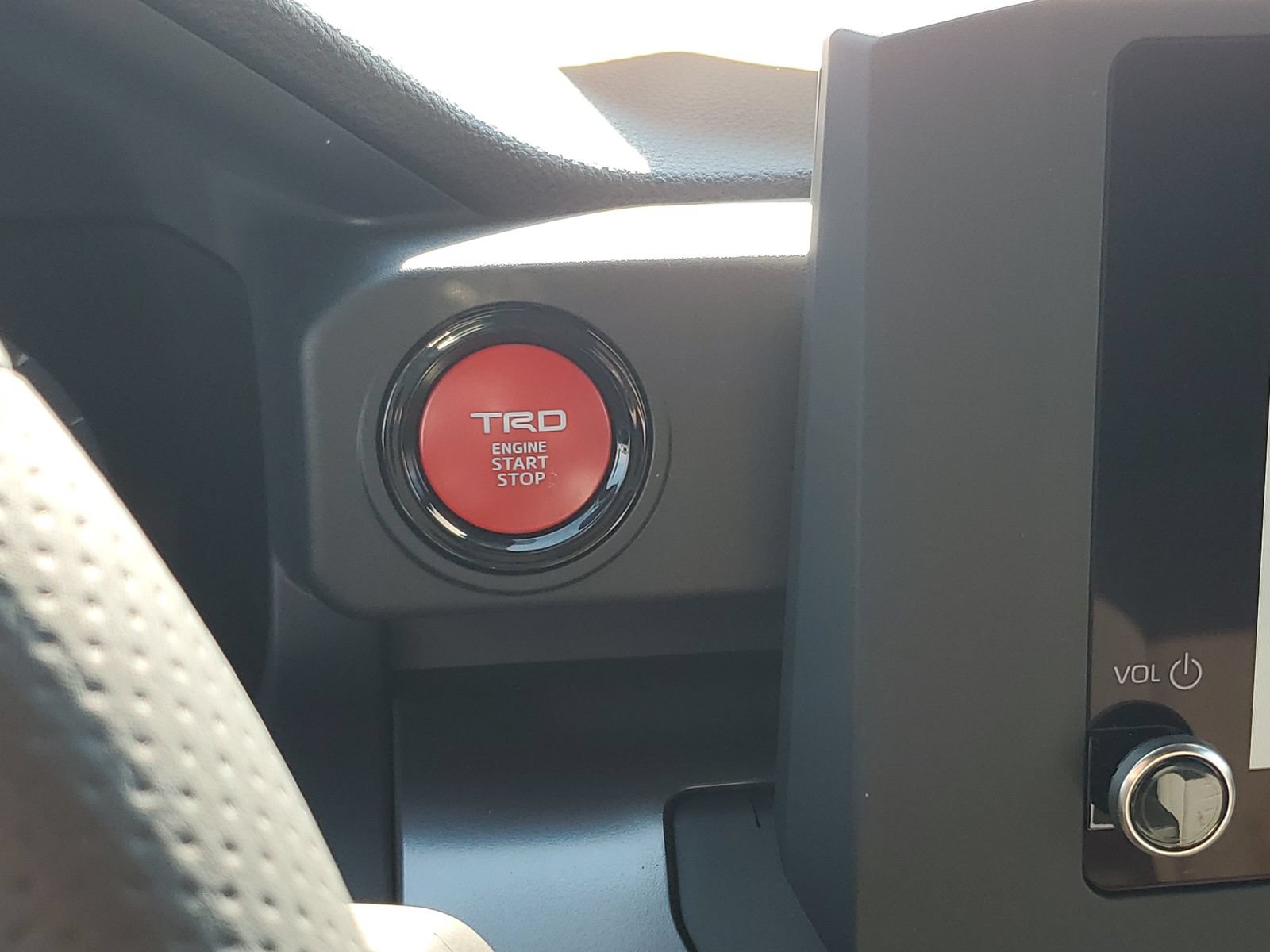 Certified 2026 Toyota Tacoma TRD Sport AWD/4WD image 25